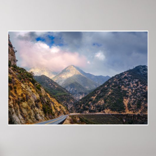 Sierra Nevada Mountain Road – Eastern Sierra Print (Voorkant)