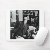 Sigmund Freud in zijn Kantoor- en grappige citaat Muismat (Met muis)