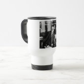 Sigmund Freud in zijn Kantoor- en grappige citaat Reisbeker (Voorkant links)