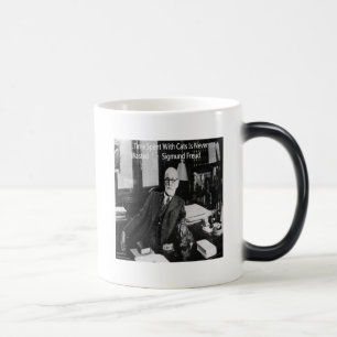 Sigmund Freud in zijn kantoor & Grappige kat citaa Magische Mok