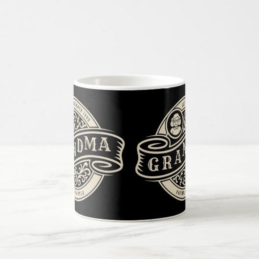  Sign Grandma gevestigde koffie-Mok Koffiemok (Center)