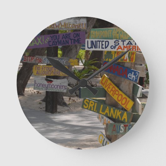 Sign Post Rum Point Grand Cayman Ronde Klok (Voorkant)