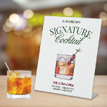 Signature Cocktail Classy Green & Red Reclamebord Met Voetstuk<br><div class="desc">Dit groene en rode themaontwerp bevatte enkele klassieke cocktails.</div>