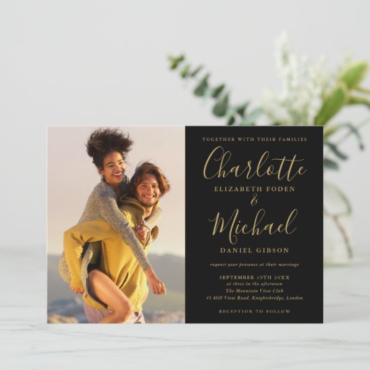 Signature Script Photo Black and Gold Wedding Kaart (Staand voorkant)