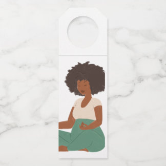 "Signature Touch – Custom Hang Label met Design"