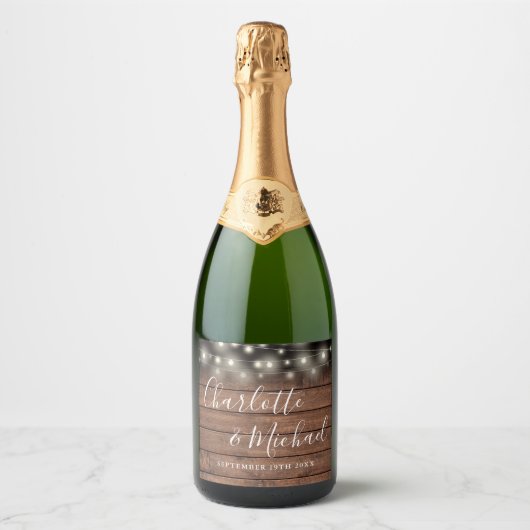 Signeerscript Rustieke houten slingerlichtjes Brui Sparkling Wijnetiket (Voorkant)