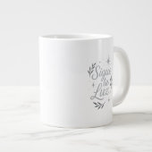 Sigue tu Luz ✨ | Elegant Silver Inspirational  Grote Koffiekop (Voorkant rechts)