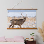Sika Stag in een sneeuwveld | Japan Hangend Wandkleed (Slaapkamer)