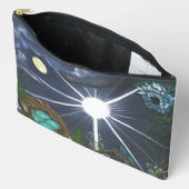 Silence of Sacred Space Etui (Open)