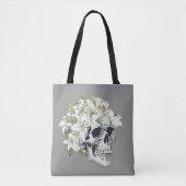 Silent Bloom: Schedel en witte lelies Tote Bag (Voorkant)