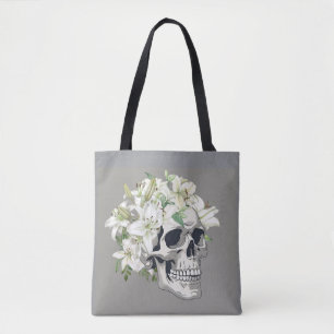Silent Bloom: Schedel en witte lelies Tote Bag