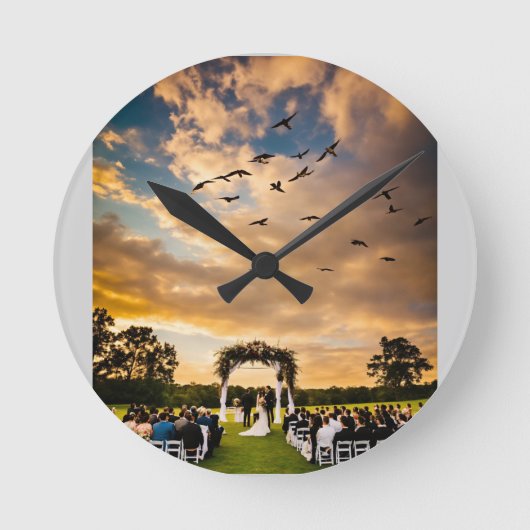 Silent Guardians: Hawks of the Wind Ronde Klok (Voorkant)