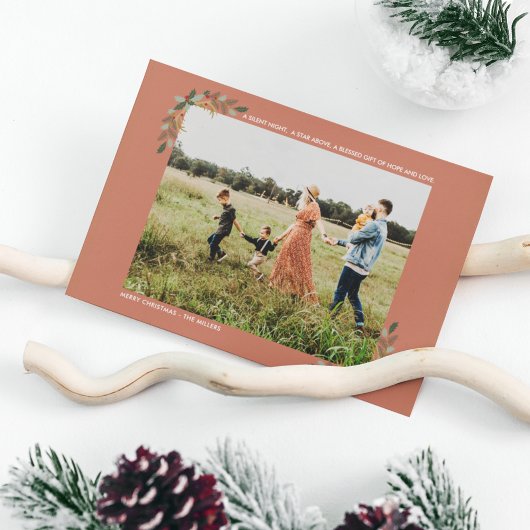 Silent Night Hope en Love Holly Plaid Religious Feestdagenkaart