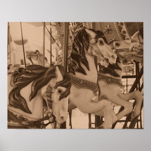 Silent prancers carrouselpaarden in Sepia Brown Poster (Voorkant)