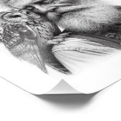 Silent Wisdom: Ouder Man en Uil Nuzzle Wall Art Foto Afdruk (Hoek)