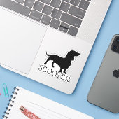 Silhouet Daschond Hondennaam Sticker (Laptop met iPhone)