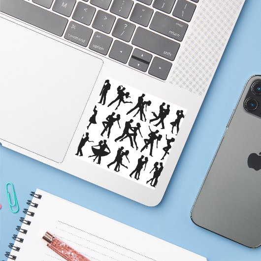 Silhouet stickers van het paar dansen of in ro (Laptop met iPhone)