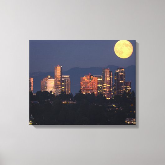 Silhouet van Bellevue vanaf Lake Washington bij sc Canvas Afdruk (Voorkant)