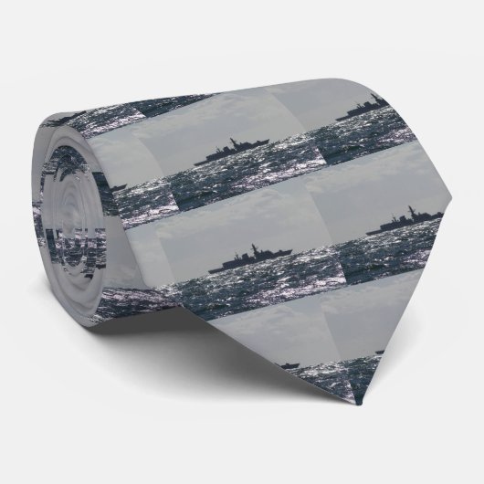 Silhouet van een drager stropdas (Opgerold)