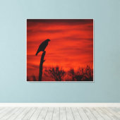 Silhouet van een havik bij zonsondergang canvas afdruk (Insitu (Houten vloer))