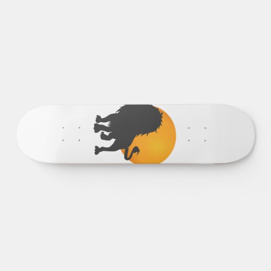 Silhouet van leeuw - Kies achtergrondkleur Persoonlijk Skateboard (Horizontaal)