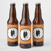 Silhouet van surfer en surfboard bier etiket (Flessen)