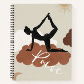Silhouet yoga stretch pose wolken zon maan poise notitieboek (Voorkant)