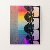 Silhouetbomen met Paarse bladeren Regenboogwand Legpuzzel (Verticaal)