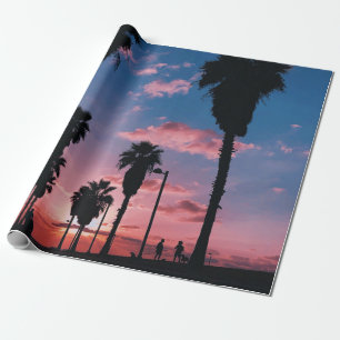 Silhouette boom onder troebele hemel cadeaupapier