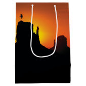 Silhouette Desert Sunset Southwestern Medium Cadeauzakje (Achterkant)