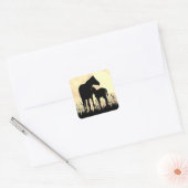 Silhouette Mare en Foal in Field Horse Vierkante Sticker (Envelop)