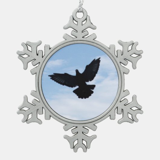 Silhouette of a Homing Pigeon in Flight Ornament (Voorkant)