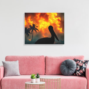 Silhouette Pelikaan Kijken naar een Wildfire Canvas Afdruk