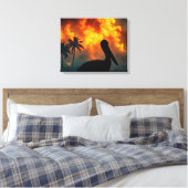 Silhouette Pelikaan Kijken naar een Wildfire Canvas Afdruk (Insitu (Slaapkamer))