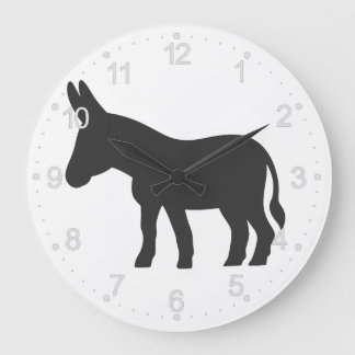 Silhouette van een mule grote klok