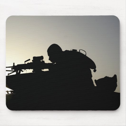 Silhouette van een Squad Automatic Weapon gunner Muismat (Voorkant)