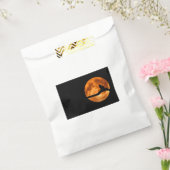 Silhouette van een zwarte kat in een boom bedankzakje (Gezegeld)