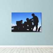 Silhouette van soldaten canvas afdruk (Insitu (Houten vloer))