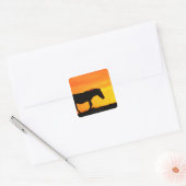 Silhouette van zebra op savanna vierkante sticker (Envelop)