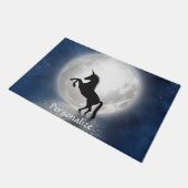 Silhouetted eenhoorn tegen volle maan gepersonalis deurmat (Schuin)