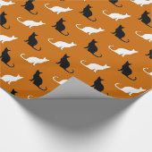 Silhouetten van zwarte en witte katten cadeaupapier (Hoek)