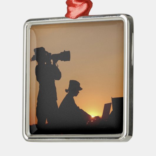 Silhouettes Metalen Ornament (Links)