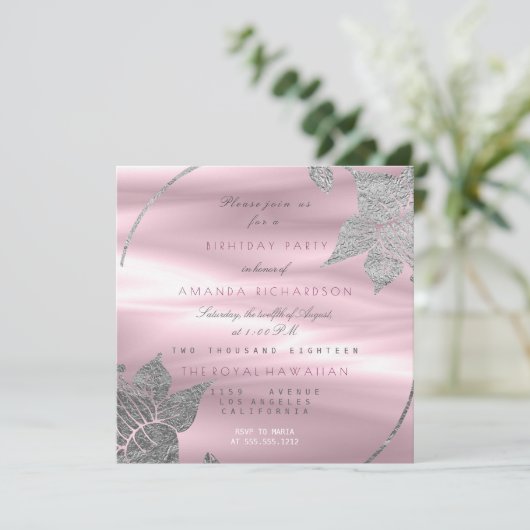 Silk Floral Glam Lily Silver Paarse Birthday Party Kaart (Staand voorkant)