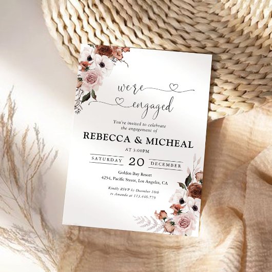 Silk Floral We zijn verloofd Uitnodiging