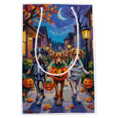 Silken Windhound Dogs in Halloween Costumes Medium Cadeauzakje (Voorkant)