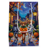 Silken Windhound Dogs in Halloween Costumes Medium Cadeauzakje (Achterkant)