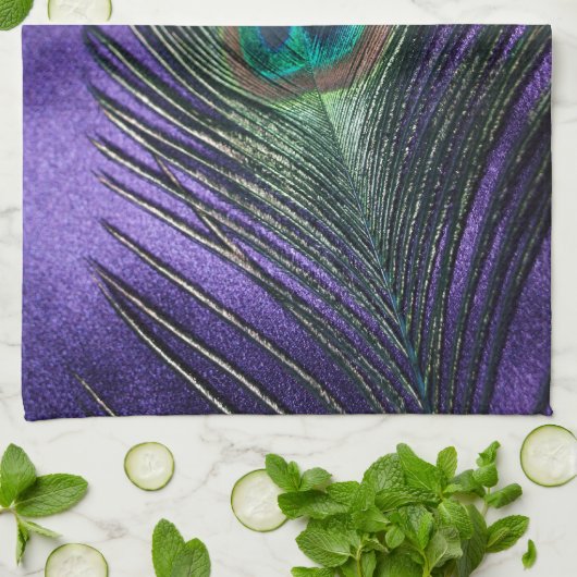 Silky Paarse Peacock Feather Theedoek (Gevouwen)