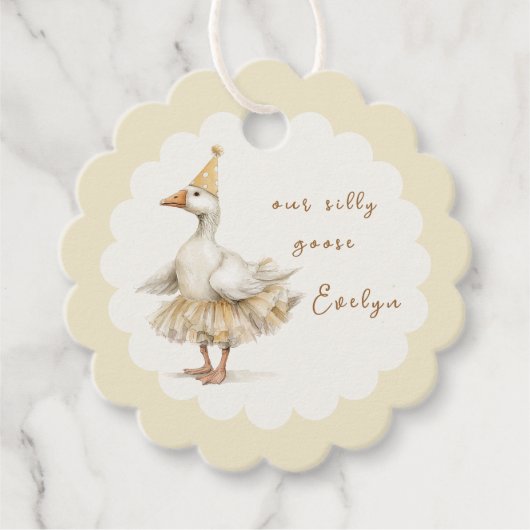 Silly Goose 3rd Birthday Yellow Watercolor Bedankjes Labels (Voorkant)