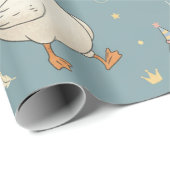 Silly Goose Party – Blue Background with Feathers Cadeaupapier (Rol Hoek)