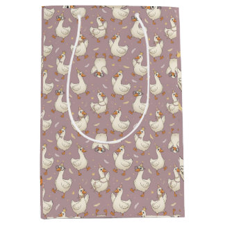 Silly Goose Party – Quirky Birthday Design Medium Cadeauzakje